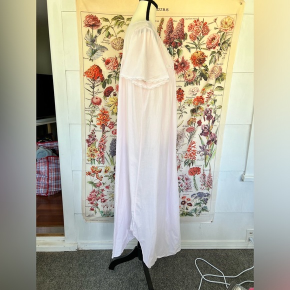 VintageCharacter size M 💯 cotton short sleeve night gown in pale pink. - Picture 6 of 10